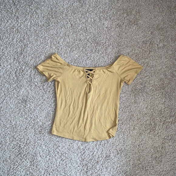 Crop Top - Picture 1 of 1